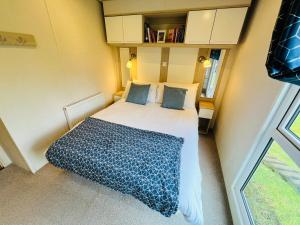 3 Bedroom Caravan LG3, Lower Hyde, Shanklin