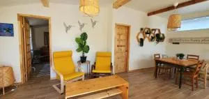 CASA COLIBRI - BEACH LIVING AT ITS BEST - إنسينادا