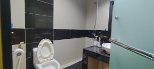 BCC Prime Location Vintage APT at Penuin Batam Island by MESA