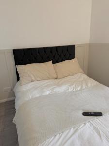 Cosy Netflix City centre studio