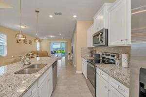 1681KL Weekly Stay 6Br Fireworks View