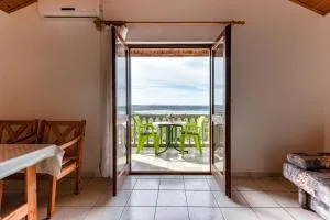 Wohnung für 22 Personen mit Pool - Podvršje