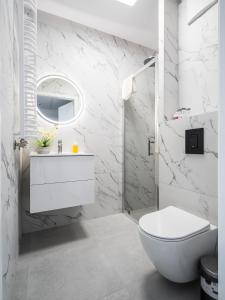 Pileckiego 59 Free Parking By Perfect Apart