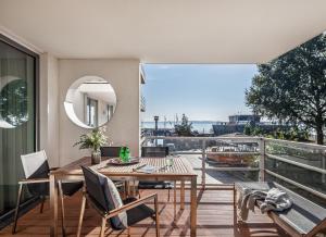 Apartment 5 - "am Yachthafen 5", Apartmenthaus Hafenspitze, - Blickrichtung offenes MeerStrandpromenade