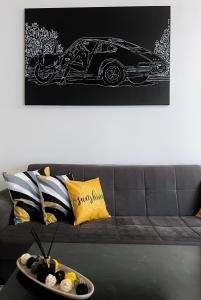 H&H cozy retreat ,Fireplace and Parking