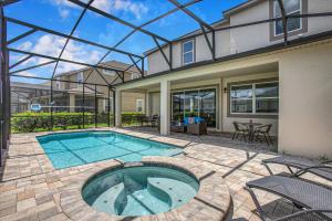 Solara Resort Vacation Home 6BR