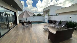 Casa de luxo em condomínio