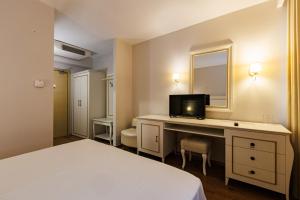 Riverside rooms at Hotel Fieri