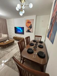 Luxury - 2 Bedroom Apartment B11