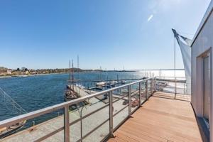 Apartment 41 "Seeblick" Blickrichtung offene See Binnenhafen Nord