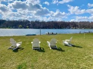 Modern SW Michigan Lakefront Home with Fireplace - Three Rivers