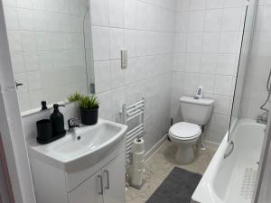 Cosy 2 bed Wimbledon Apartment