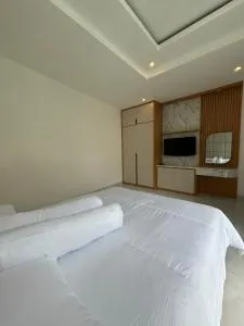 Nadya Jaya Luxury - Bringkit