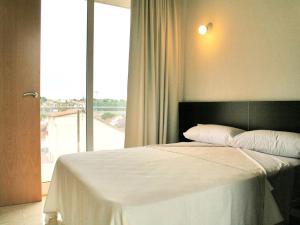 Apartment in La Escala near Els Riells Beach