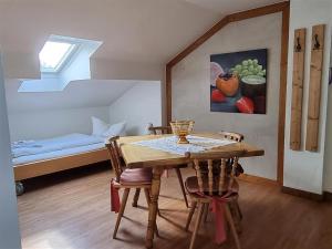 Haus Kreuzeckwiese - FeWo-Waxenstein - Studio Appartment