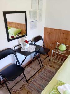 Apartments and rooms by the sea Martinscica, Cres - 23980