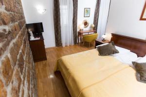 Rooms by the sea Split - 23996