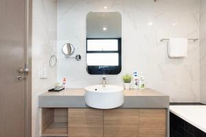 Modern Oasis zenity d1- yolohome