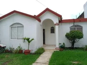 Agradable Casa Amueblada - Tapachula