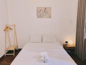 The Hideaway Alley Bui Vien