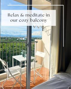 CityView Near Airport with Pool&Balcony