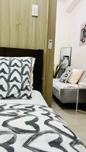 Direct Access to pool Bedroom