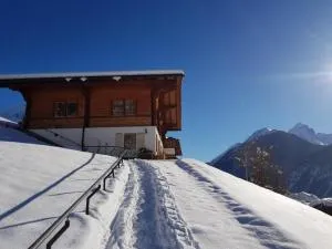 Blick auf herrliche Bergwelt - 菲利苏尔