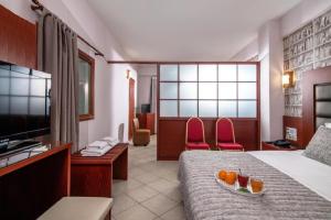 City Life Port Hotel