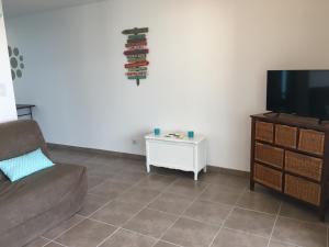 Appartements Appartement climatise avec parking, proche mer, pour 4 pers. - FR-1-475-199 : photos des chambres