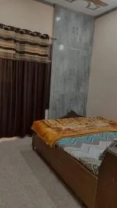 Riddhi Siddhi Home Stay - Gokul