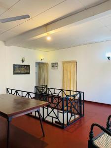 Alwis Place
