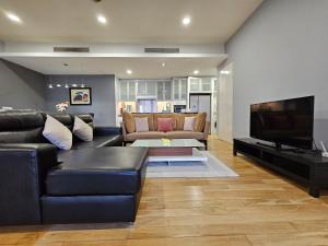 St Mary Pavilion KLCC 3BR6Pax - 4hvězdičkové hotely ve městě Kuala Lumpur
