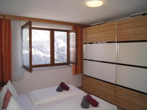 Holiday apartment near ski area