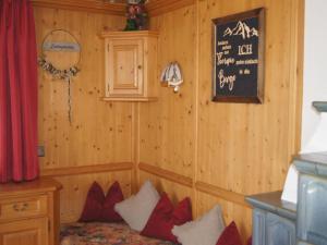 Holiday apartment near ski area