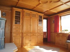 Holiday apartment near ski area