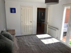 New York apartment with chill out bbq terrace