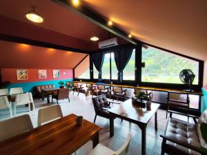 Golden sand khaolak Resort