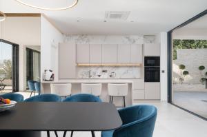 Luxury Villa Hedonia