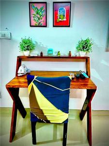 Citi Studio Apt-306-Service Apartment-Sinhgad Road-OTT-Kitchen-Parking