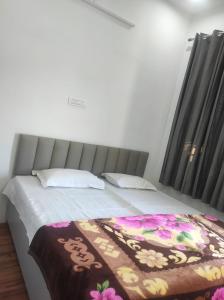 Guruji Homestay Near UPES Collage