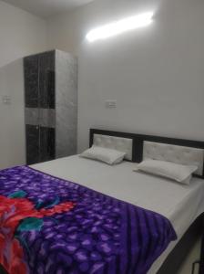 Guruji Homestay Near UPES Collage