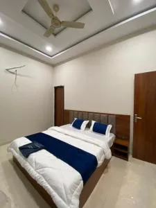 Hotel Vasudev - A Luxury Boutique Retreat - Rīngas