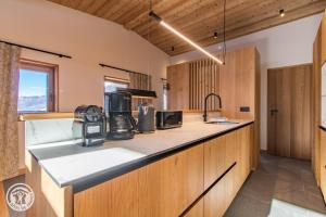 Appartements Chalet ARAVIS COSY - Spa & piscine : Appartement de Grand Standing 4 Chambres 