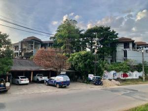 Secret Lanta Guesthouse