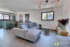 Villas Villa la crozette 4 etoiles, climatisee avec grande piscine : photos des chambres