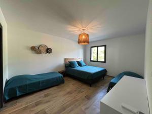 Villas Villa la crozette 4 etoiles, climatisee avec grande piscine : photos des chambres