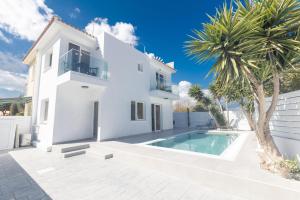 Mandali Villa 20 - Fully Renovated Villa