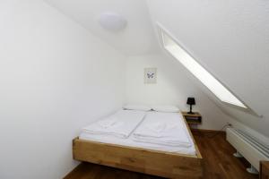 Tannenhof Fischbach - Fewo 5 "Zander" - Schluchsee, 2 Schlafzimmer Schlafgalerie, E-Auto Ladestation