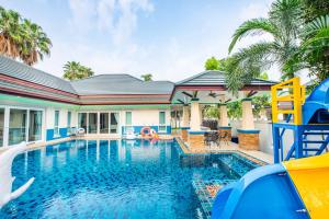 Nakarn Poolvilla Pattaya