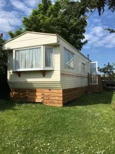 Caravan in Moelfre village - 莫伊尔弗雷